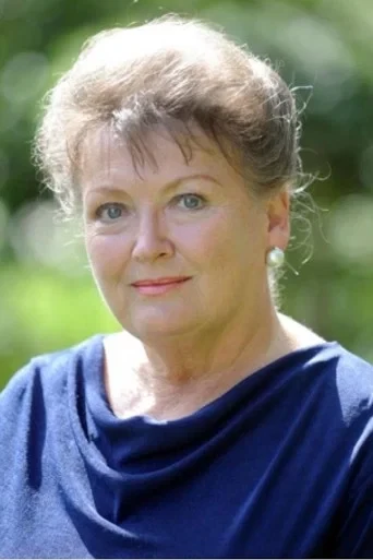 Sarah Badel